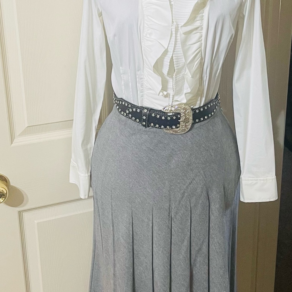 Ladies Pleated Maxi Skirt